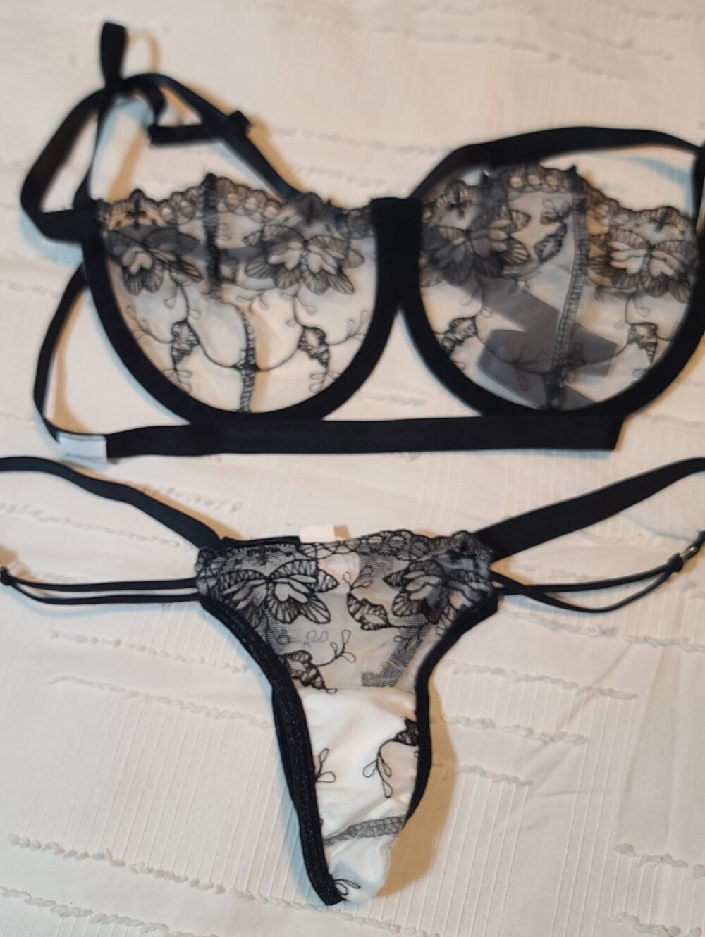 New Shein Black White Floral Embroidered Sheer Mesh Underwire Bra Thong Set L